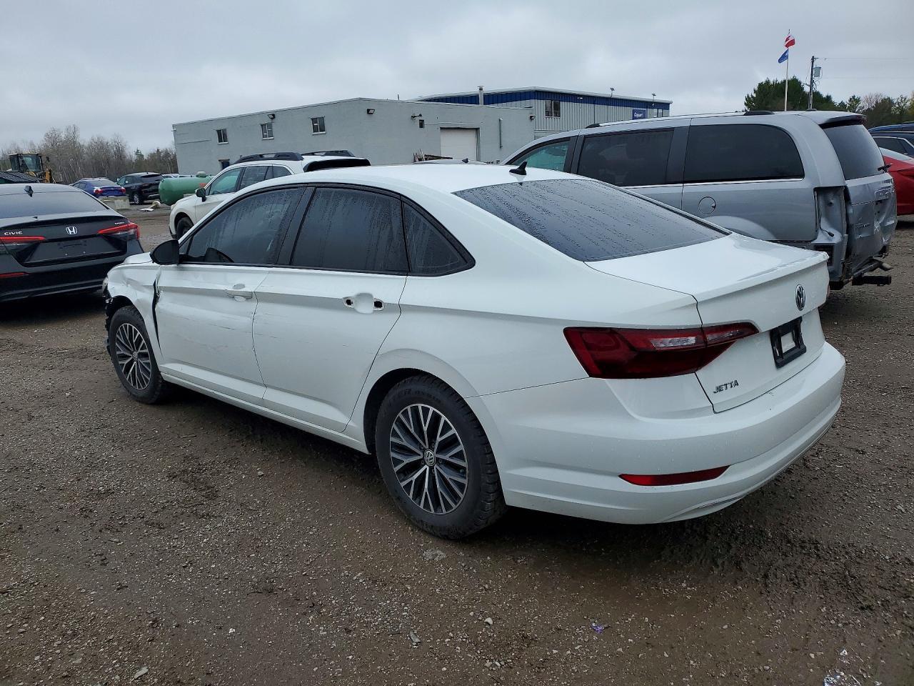 2021 Volkswagen Jetta S - zdjęcie 2