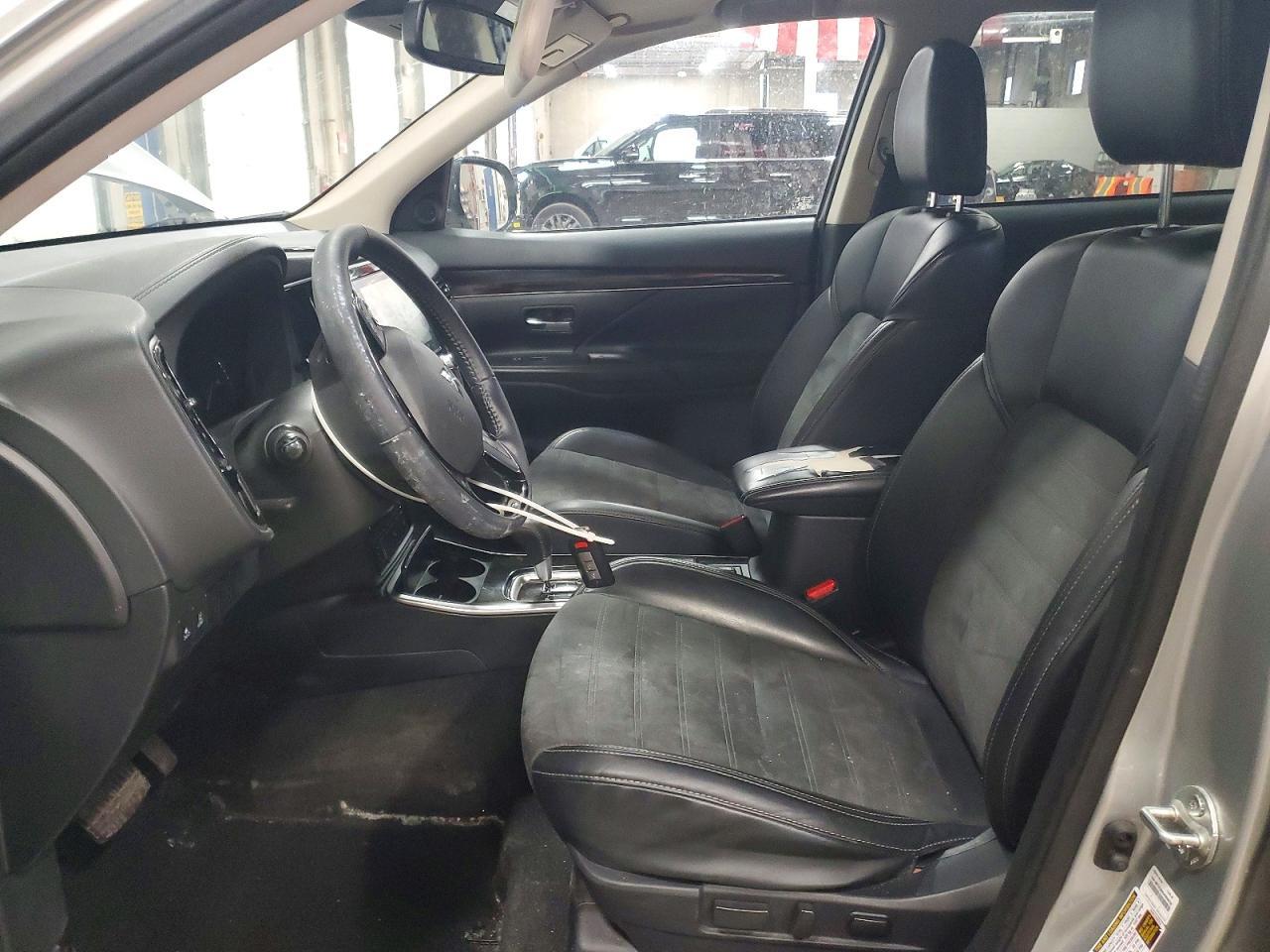 2020 Mitsubishi Outlander Se - zdjęcie 7