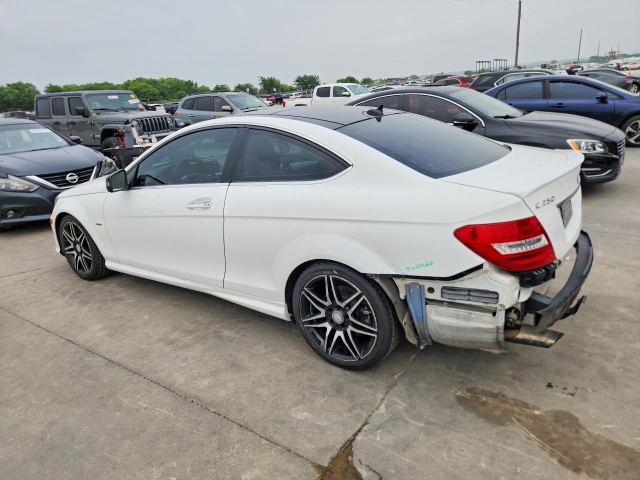 2014 Mercedes-Benz C 250 - zdjęcie 2