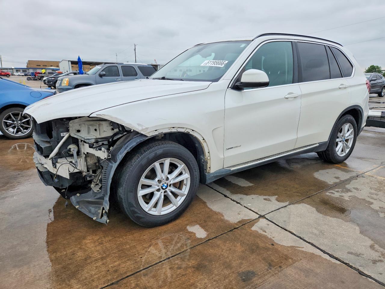 2014 BMW X5 xDrive35D - zdjęcie główne