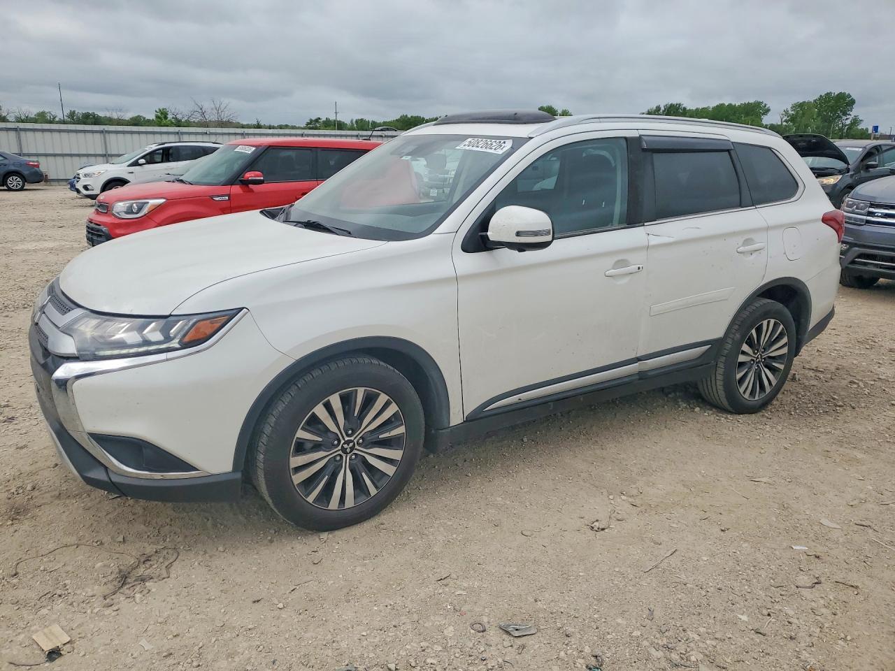2019 Mitsubishi Outlander Se - zdjęcie główne