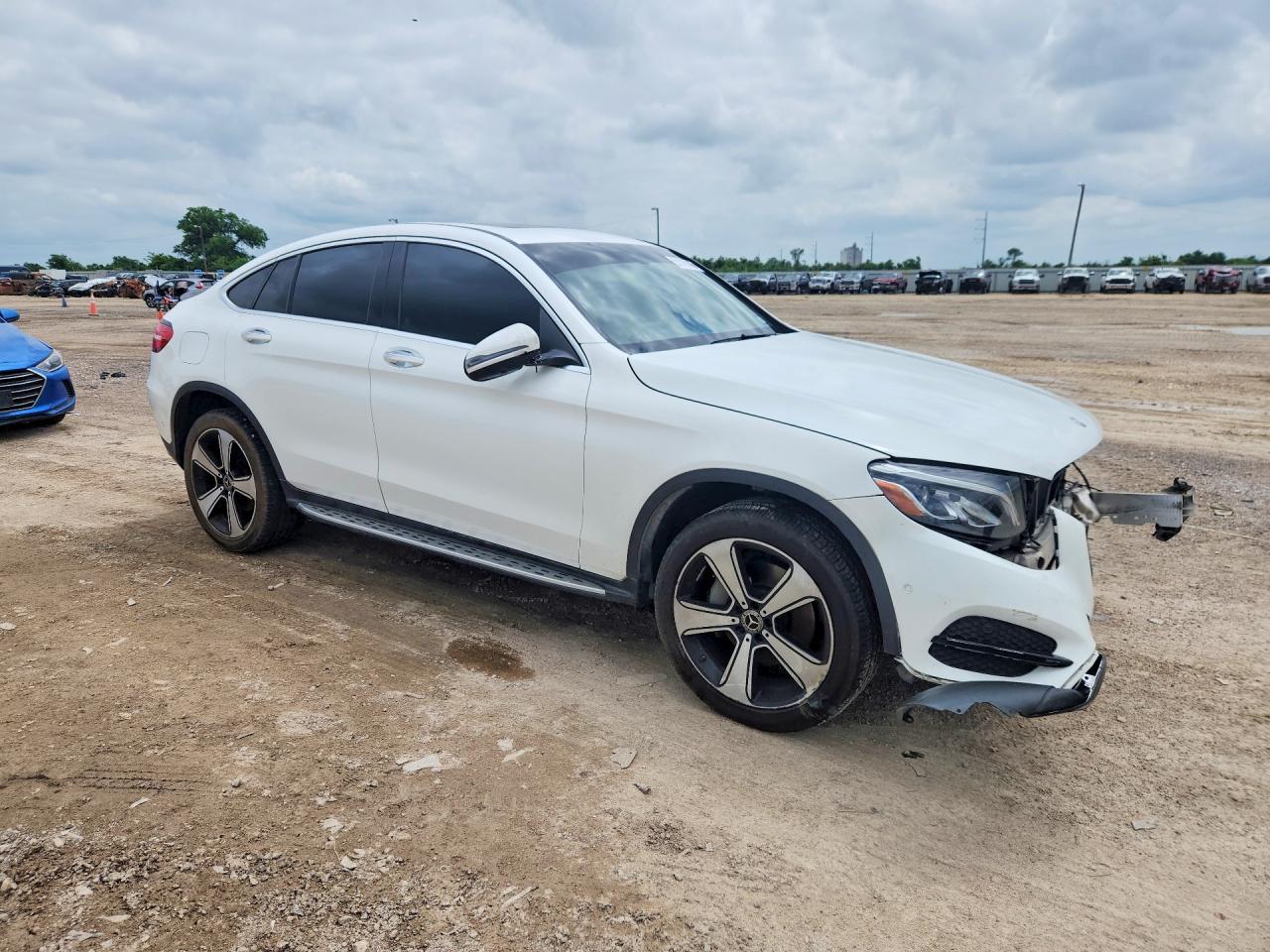 2019 Mercedes-Benz Glc 300 4Matic - zdjęcie 4