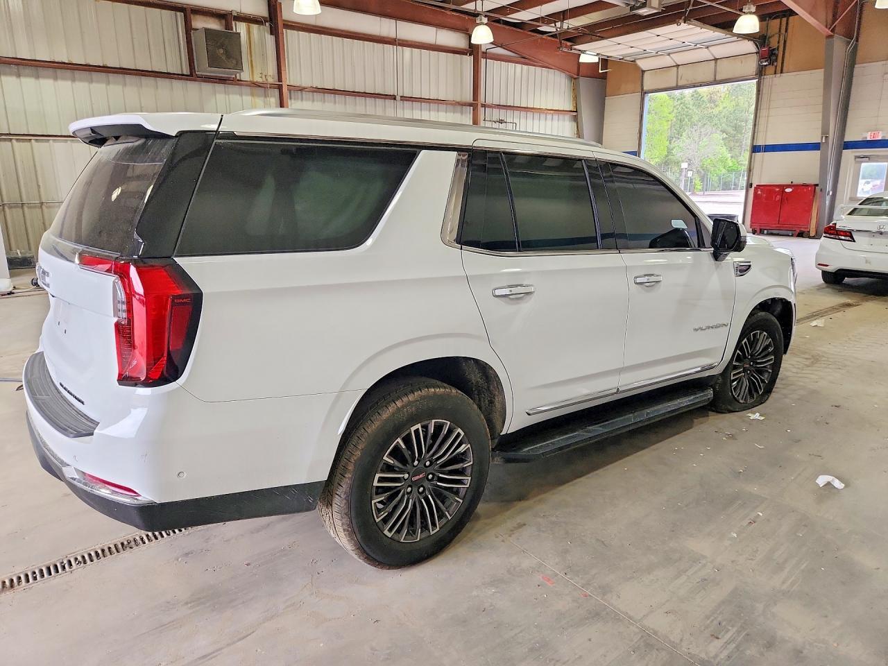 2026 GMC Yukon Elevation - zdjęcie 3