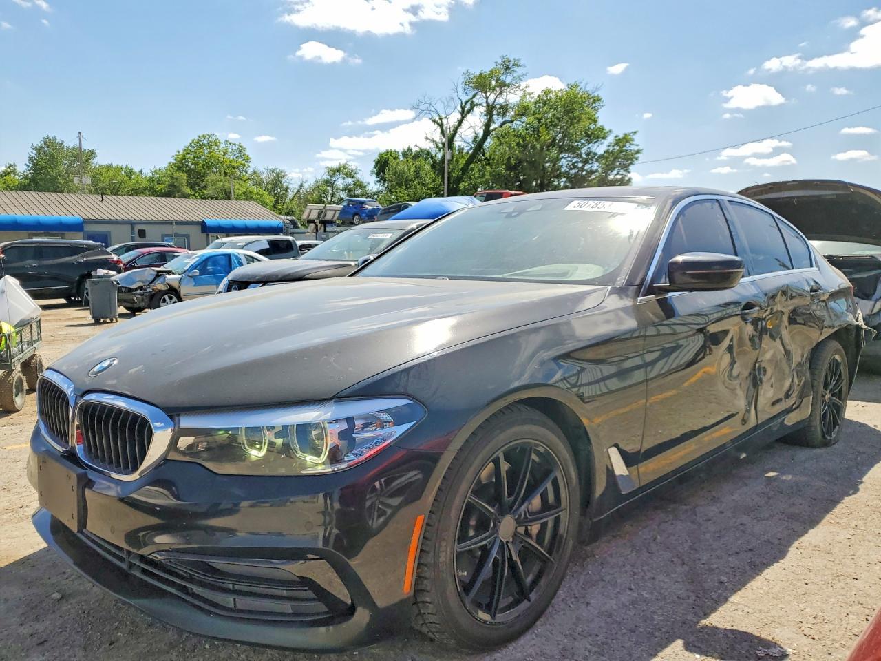 2019 BMW 530 I - zdjęcie główne