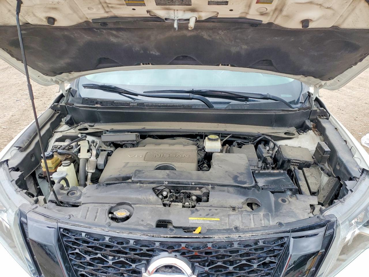 2020 Nissan Pathfinder Sv - zdjęcie 12