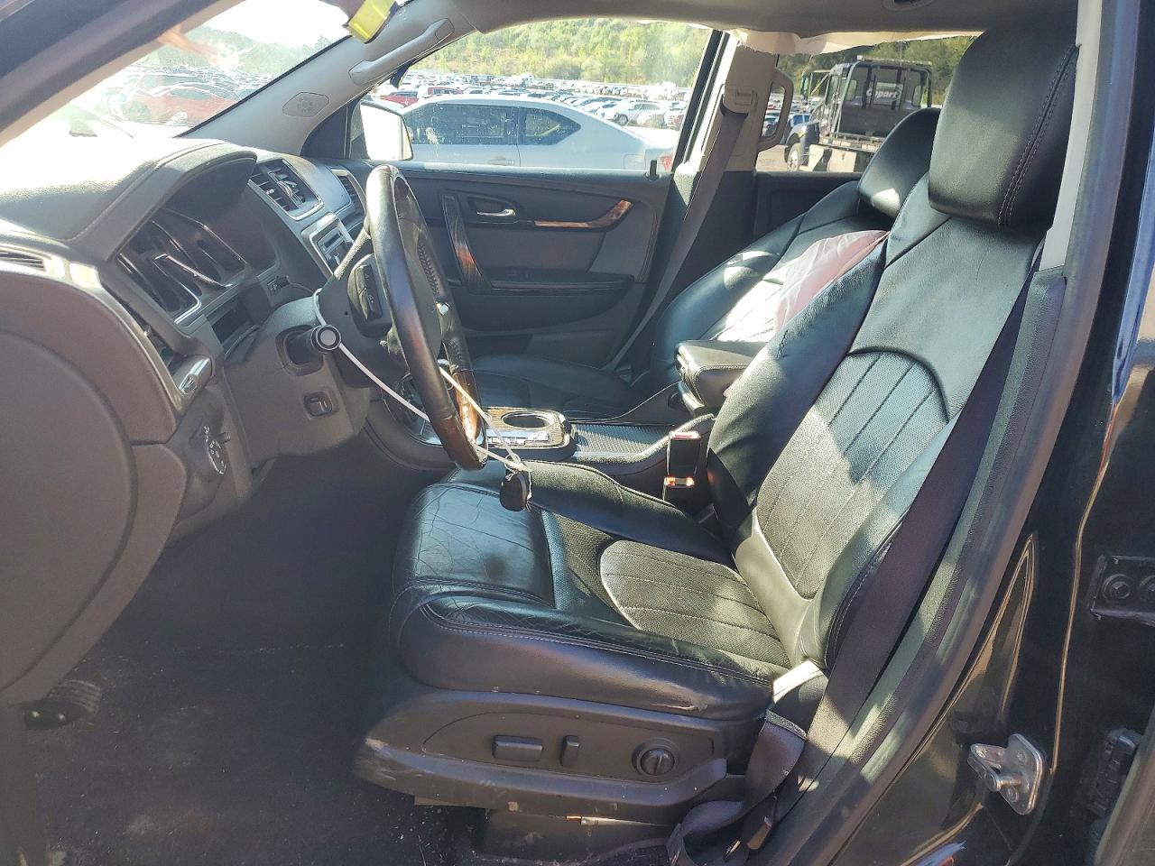 2015 GMC Acadia Denali - zdjęcie 7
