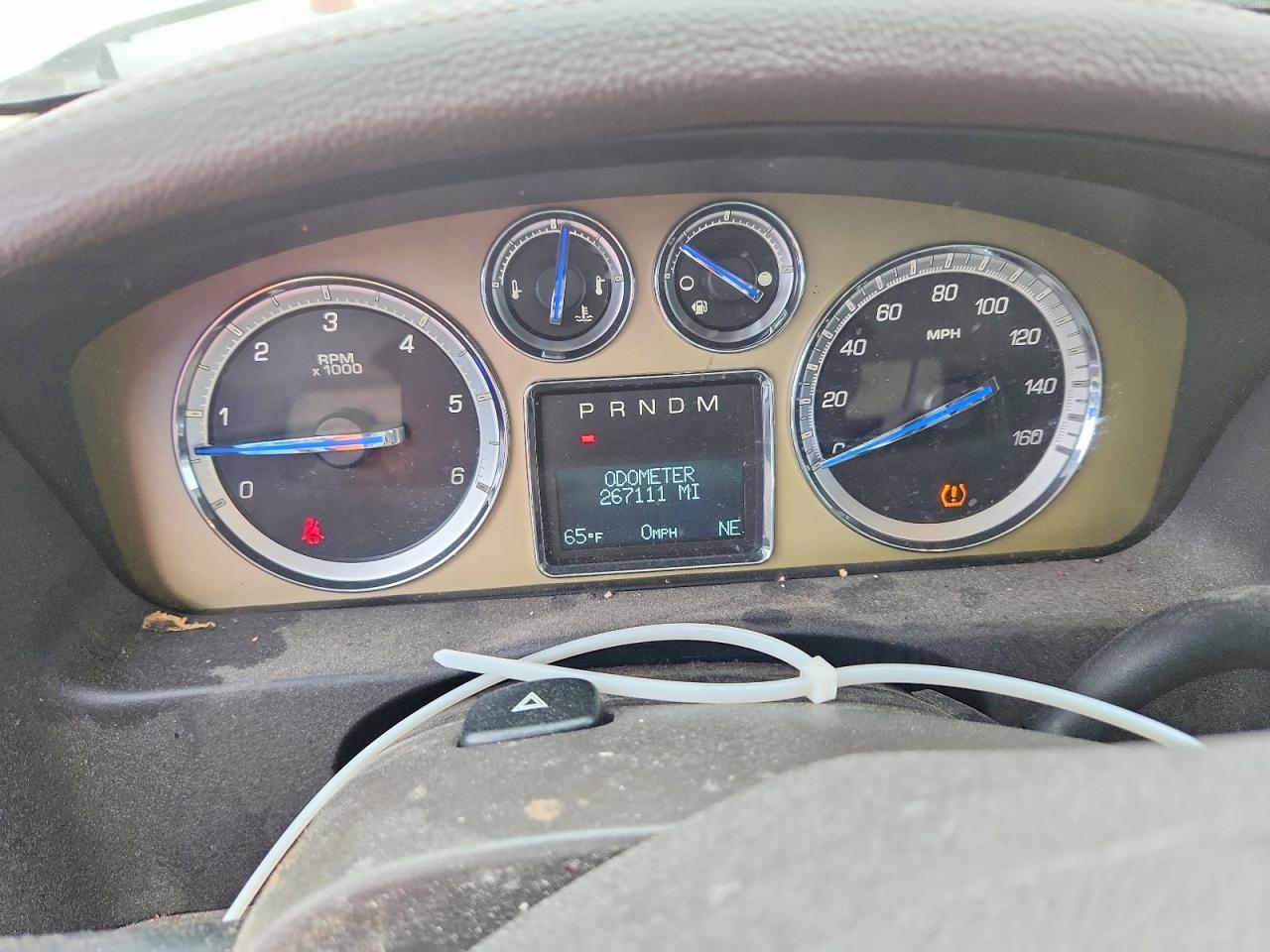 2013 Cadillac Escalade Platinum - zdjęcie 9