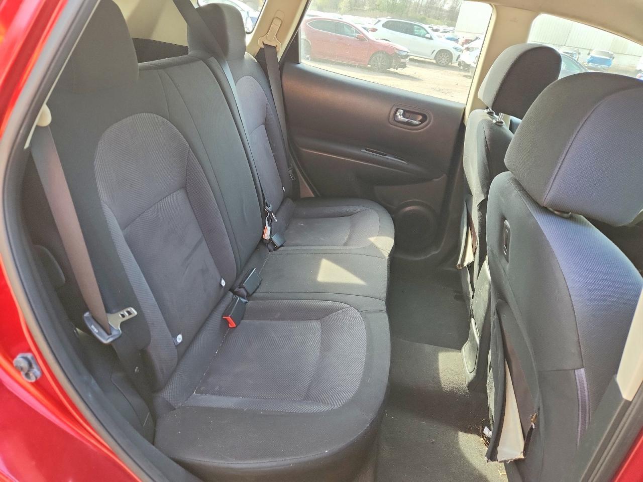 2013 Nissan Rogue S - zdjęcie 11