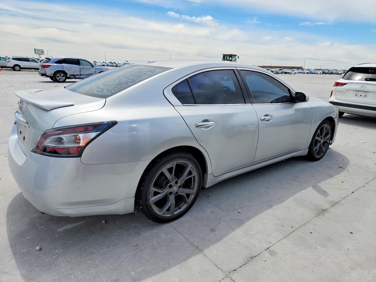 2014 Nissan Maxima 3.5 Sv - zdjęcie 3