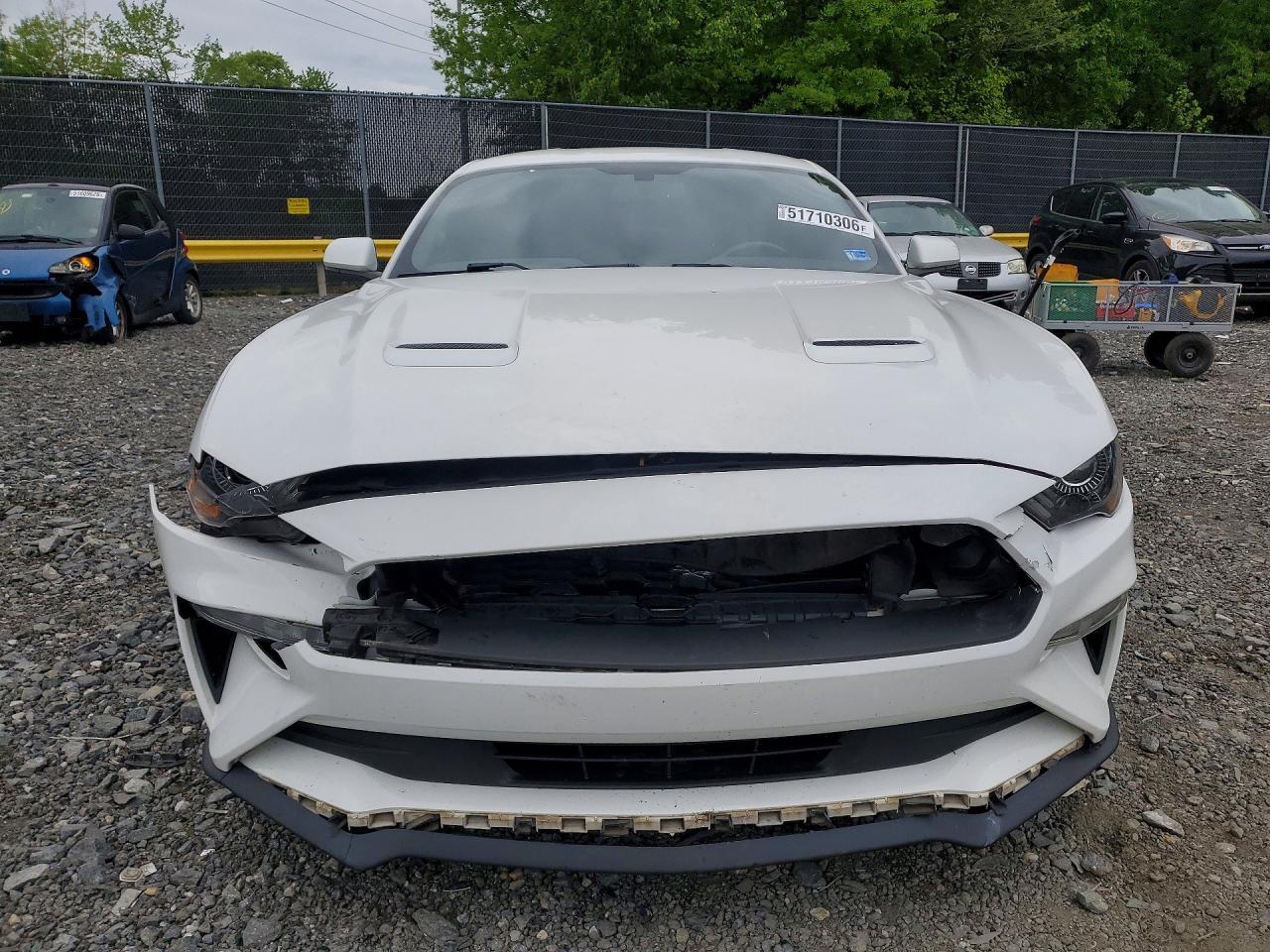2018 Ford Mustang - zdjęcie 5