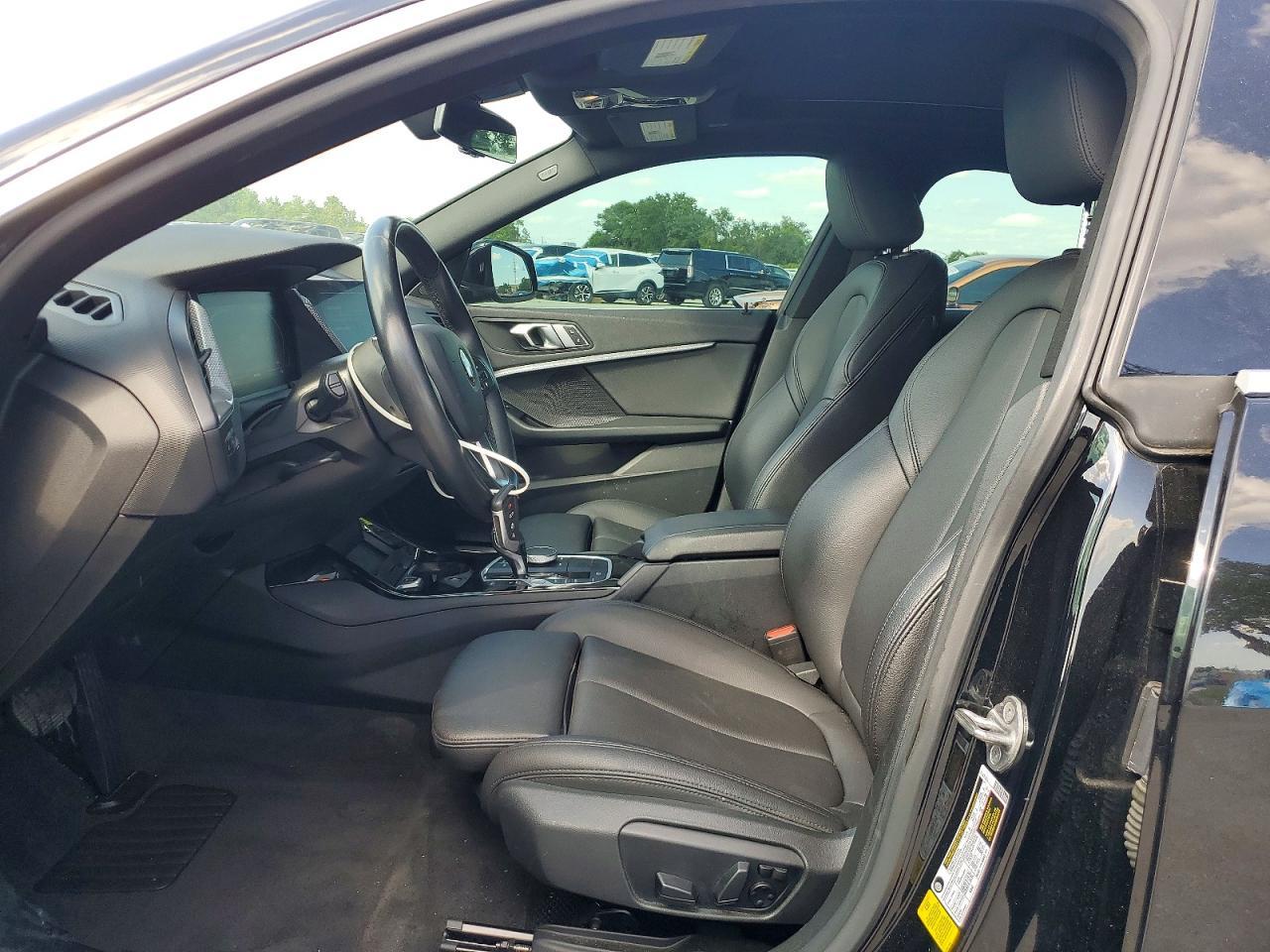 2021 BMW 228I - zdjęcie 7