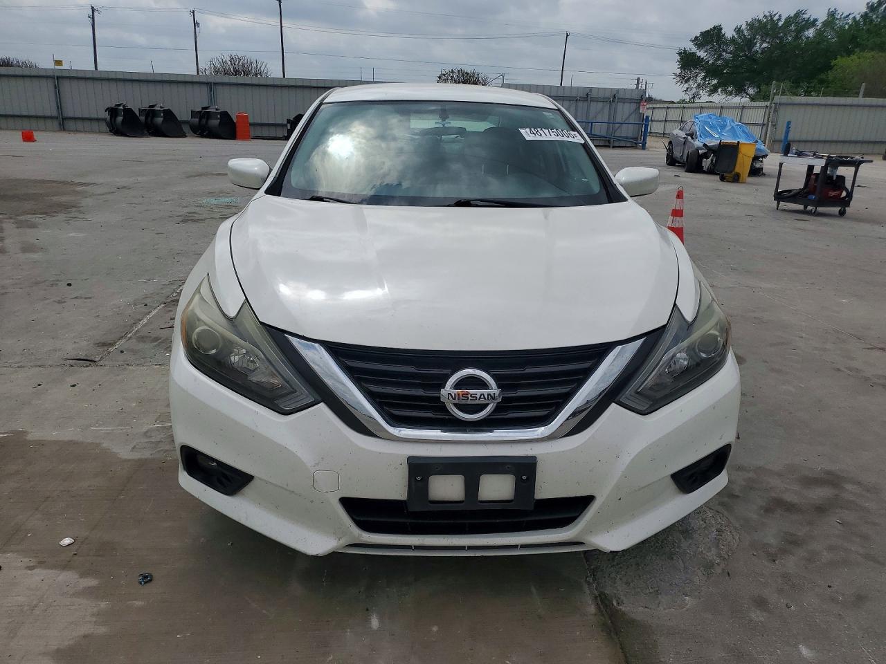 2017 Nissan Altima 2.5 Sr - zdjęcie 5