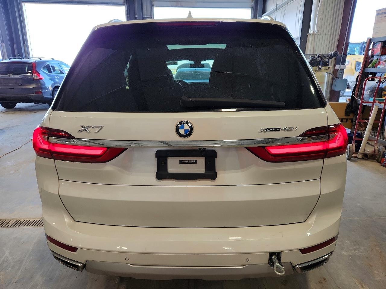 2020 BMW X7 xDrive40I - zdjęcie 6