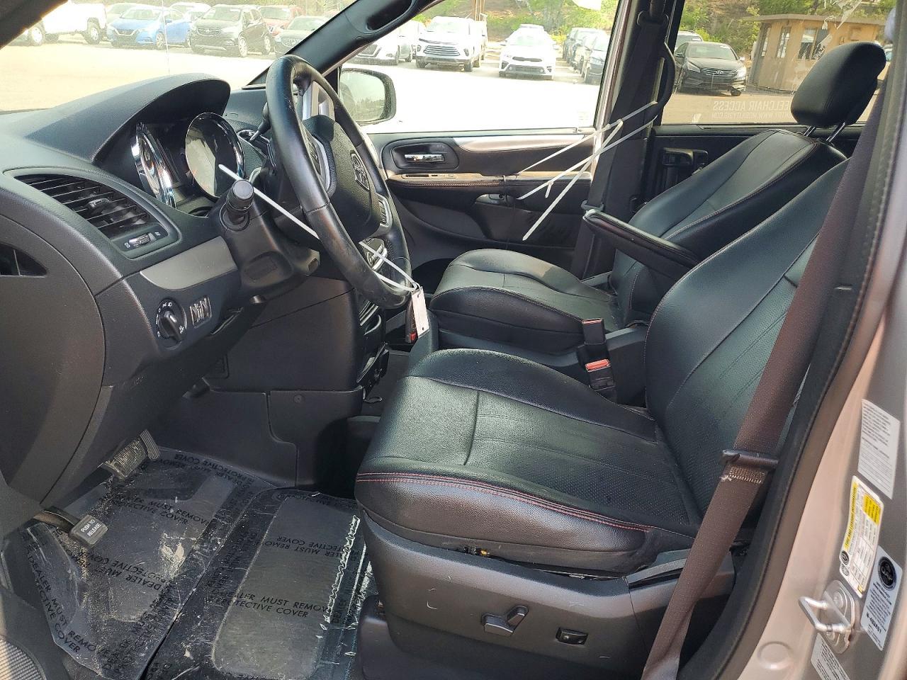 2017 Dodge Grand Caravan Gt - zdjęcie 7