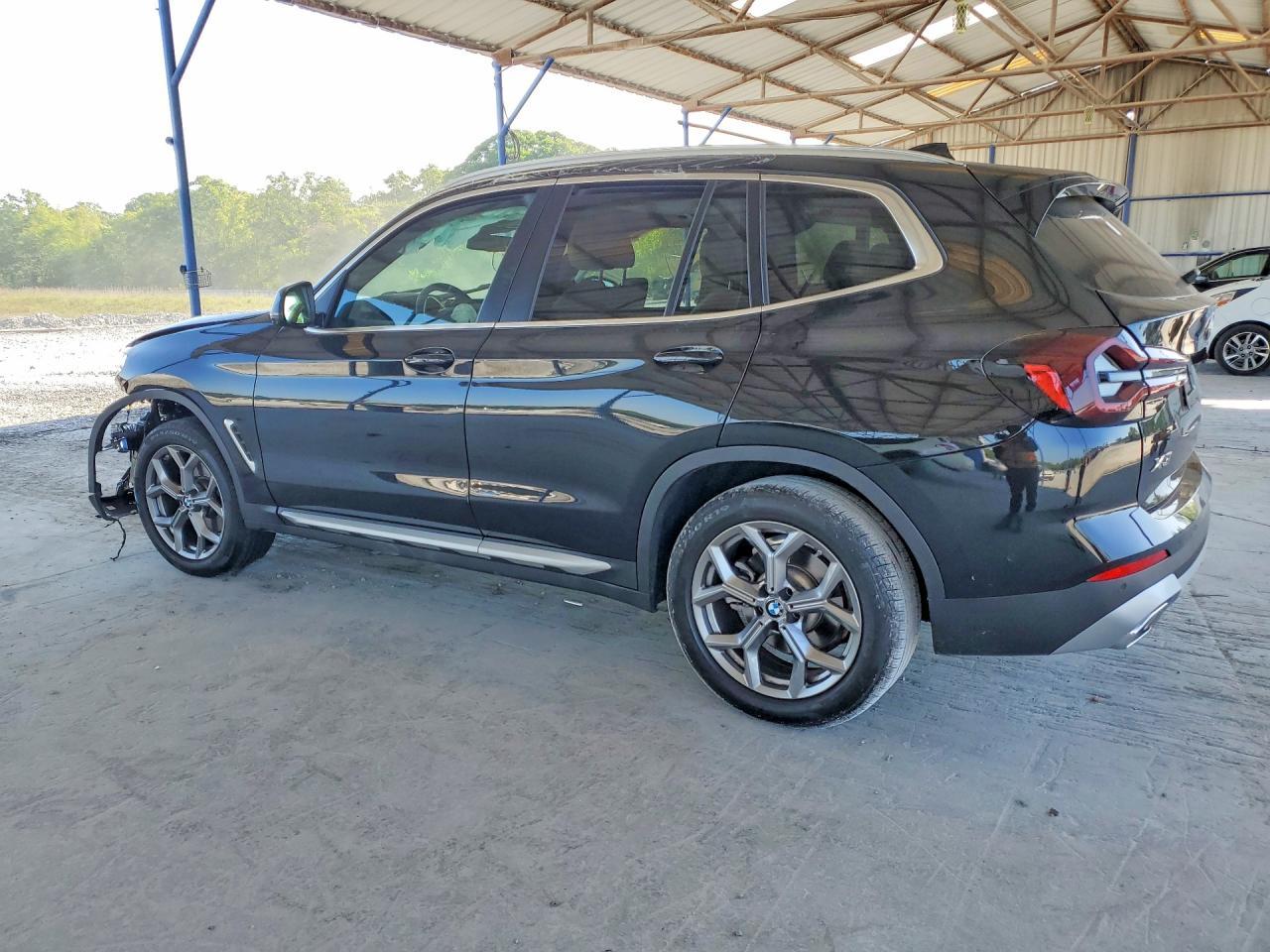 2024 BMW X3 xDrive30I - zdjęcie 2