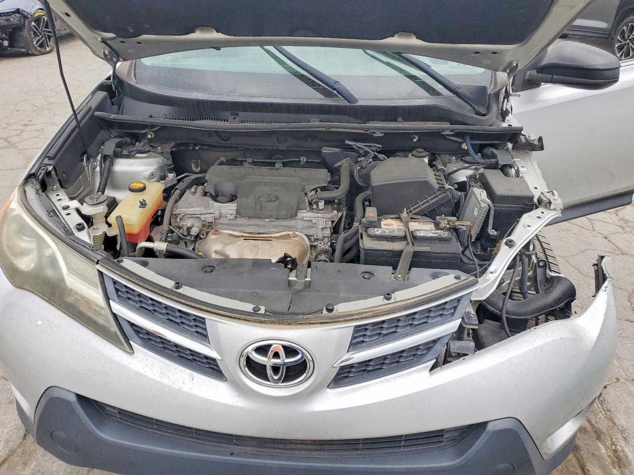 2013 Toyota Rav4 Le - zdjęcie 12