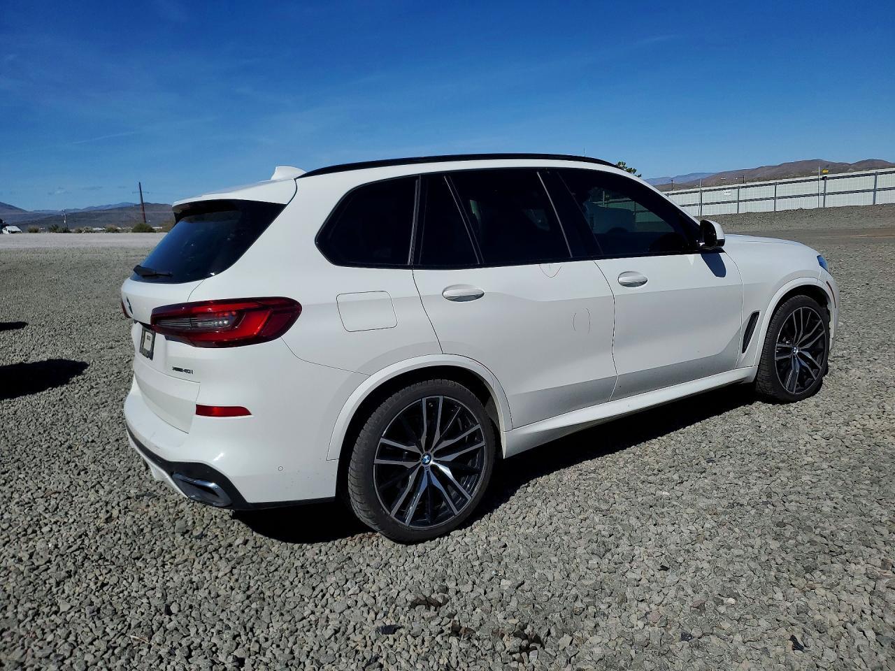 2019 BMW X5 xDrive40I - zdjęcie 3