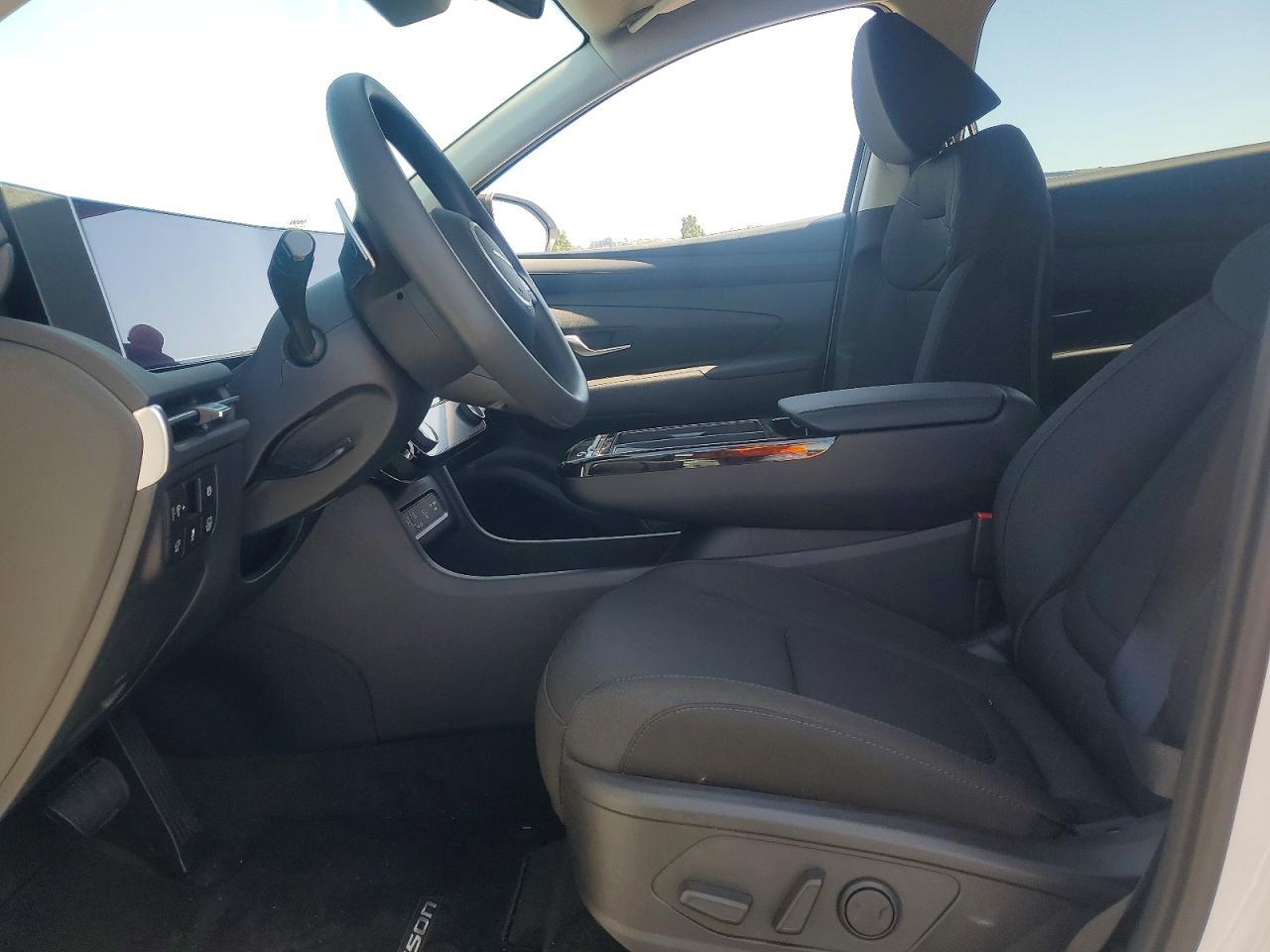 2026 Hyundai Tucson Hybrid Sel - zdjęcie 7