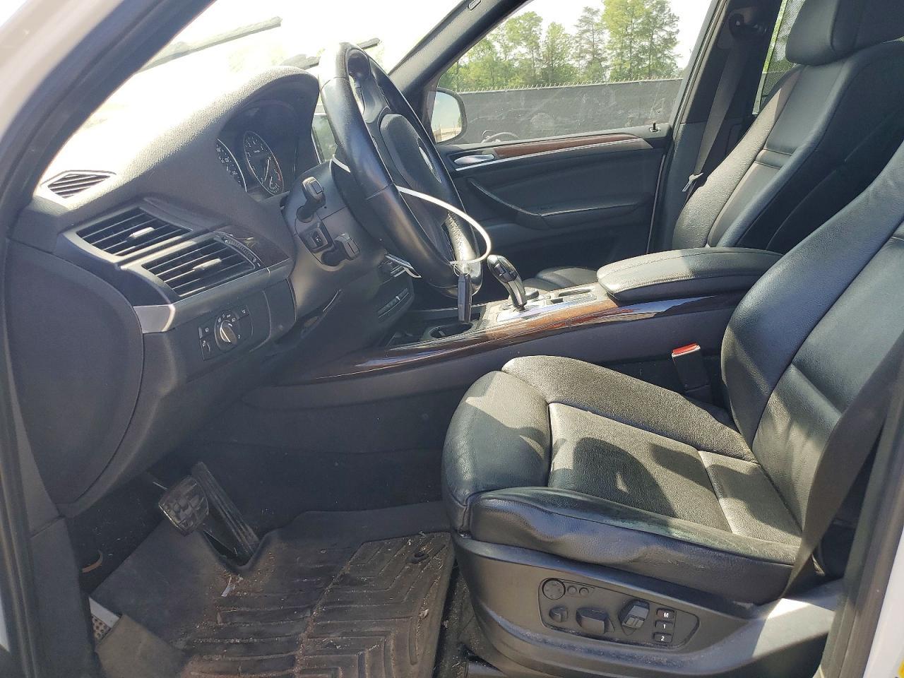 2013 BMW X5 xDrive50I - zdjęcie 7