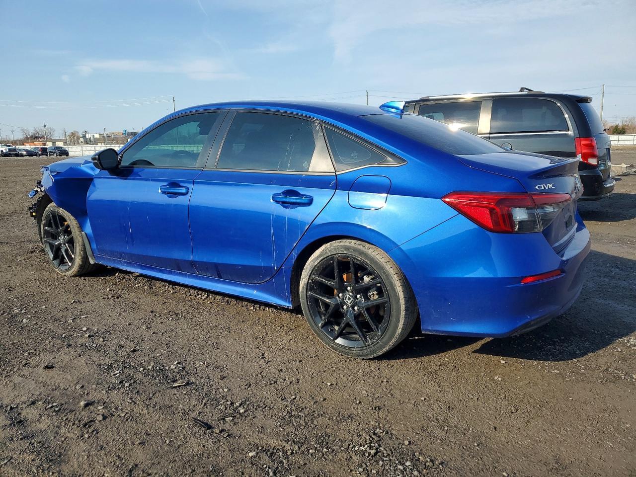 2024 Honda Civic Sport - zdjęcie 2