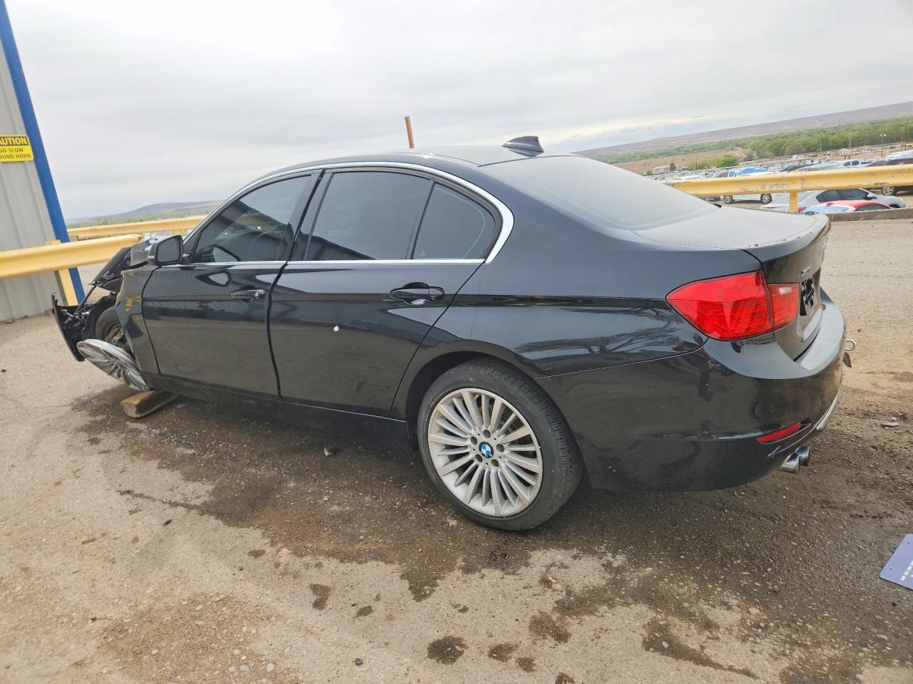 2015 BMW 328 Xi - zdjęcie 2