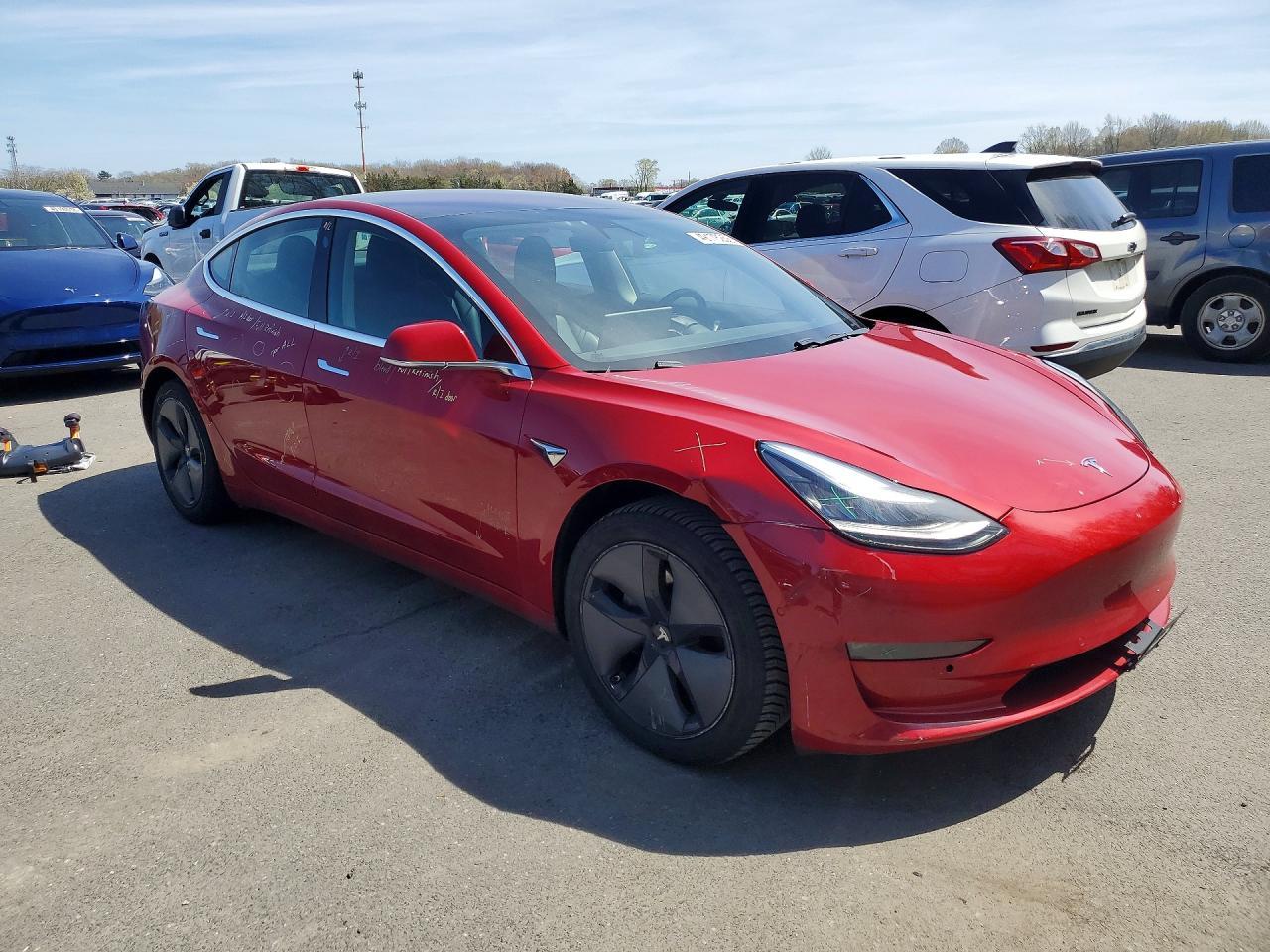 2018 Tesla Model 3 - zdjęcie 4