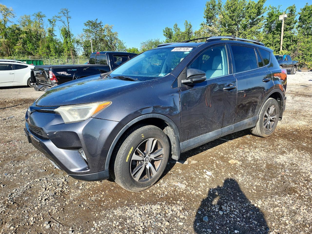 2016 Toyota Rav4 Xle - zdjęcie główne