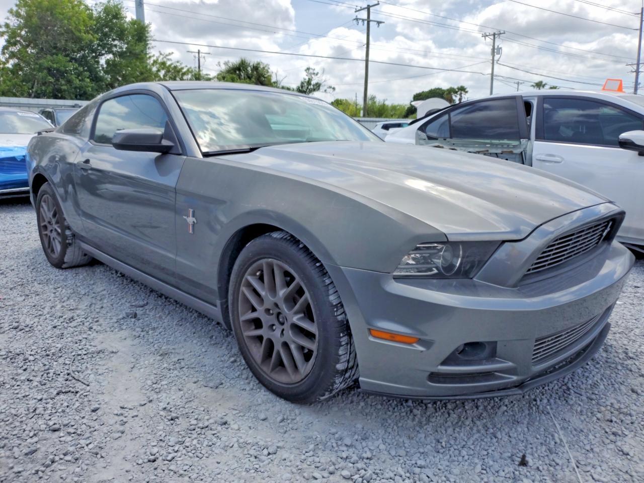 2014 Ford Mustang - zdjęcie 4
