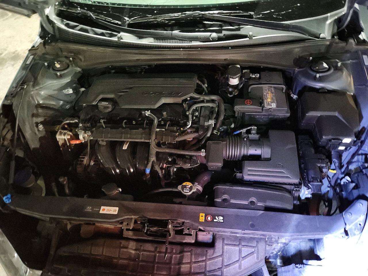 2022 Hyundai Elantra Sel - zdjęcie 12