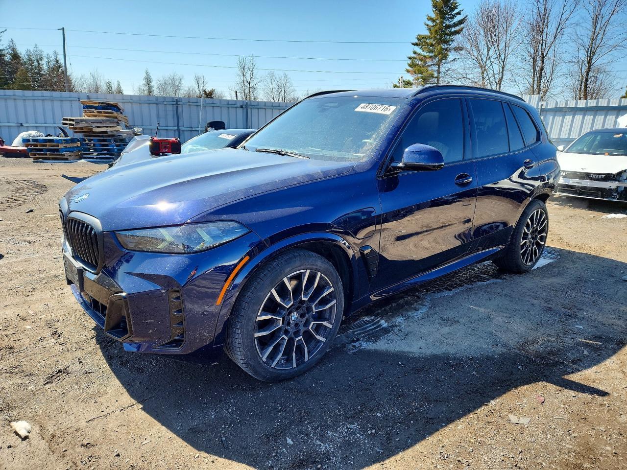 2026 BMW X5 xDrive50E - zdjęcie główne