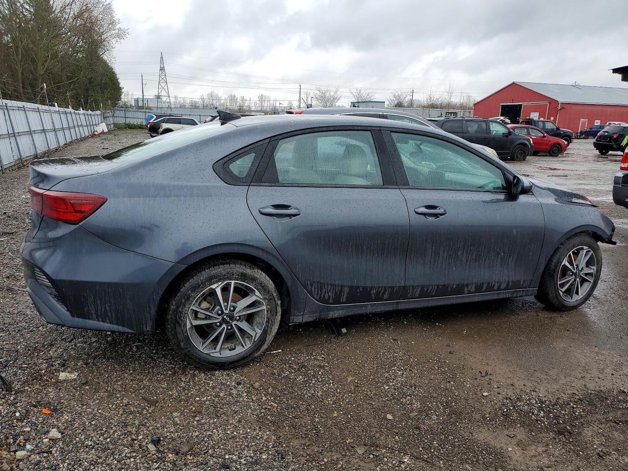 2023 Kia Forte - zdjęcie 3