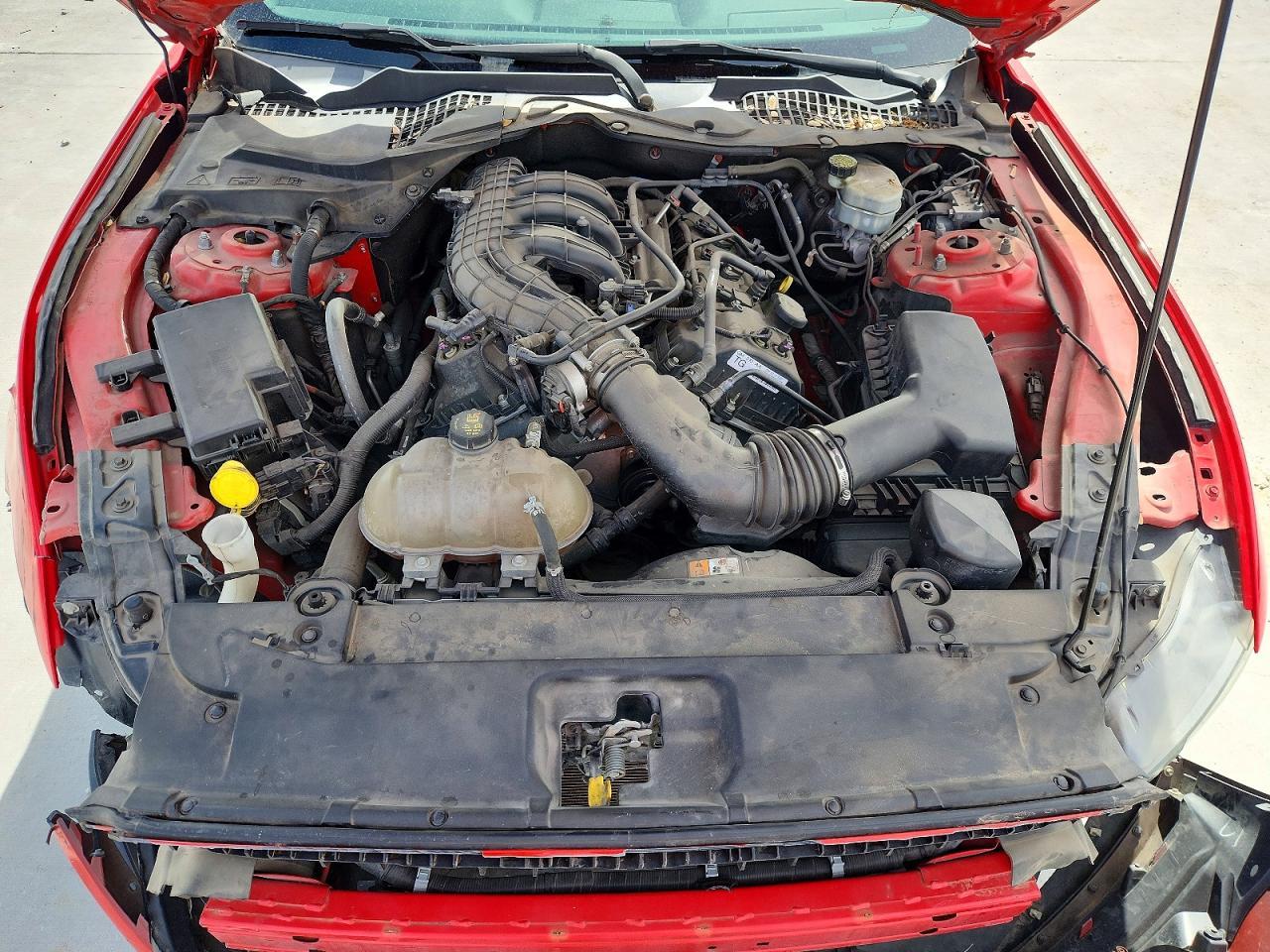 2016 Ford Mustang - zdjęcie 11