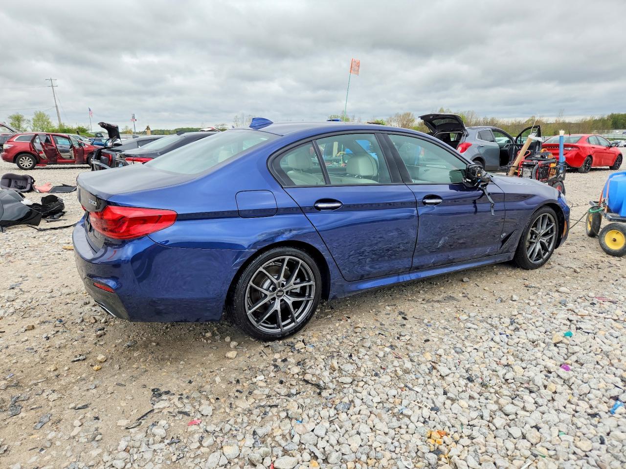 2018 BMW 530 Xi - zdjęcie 3