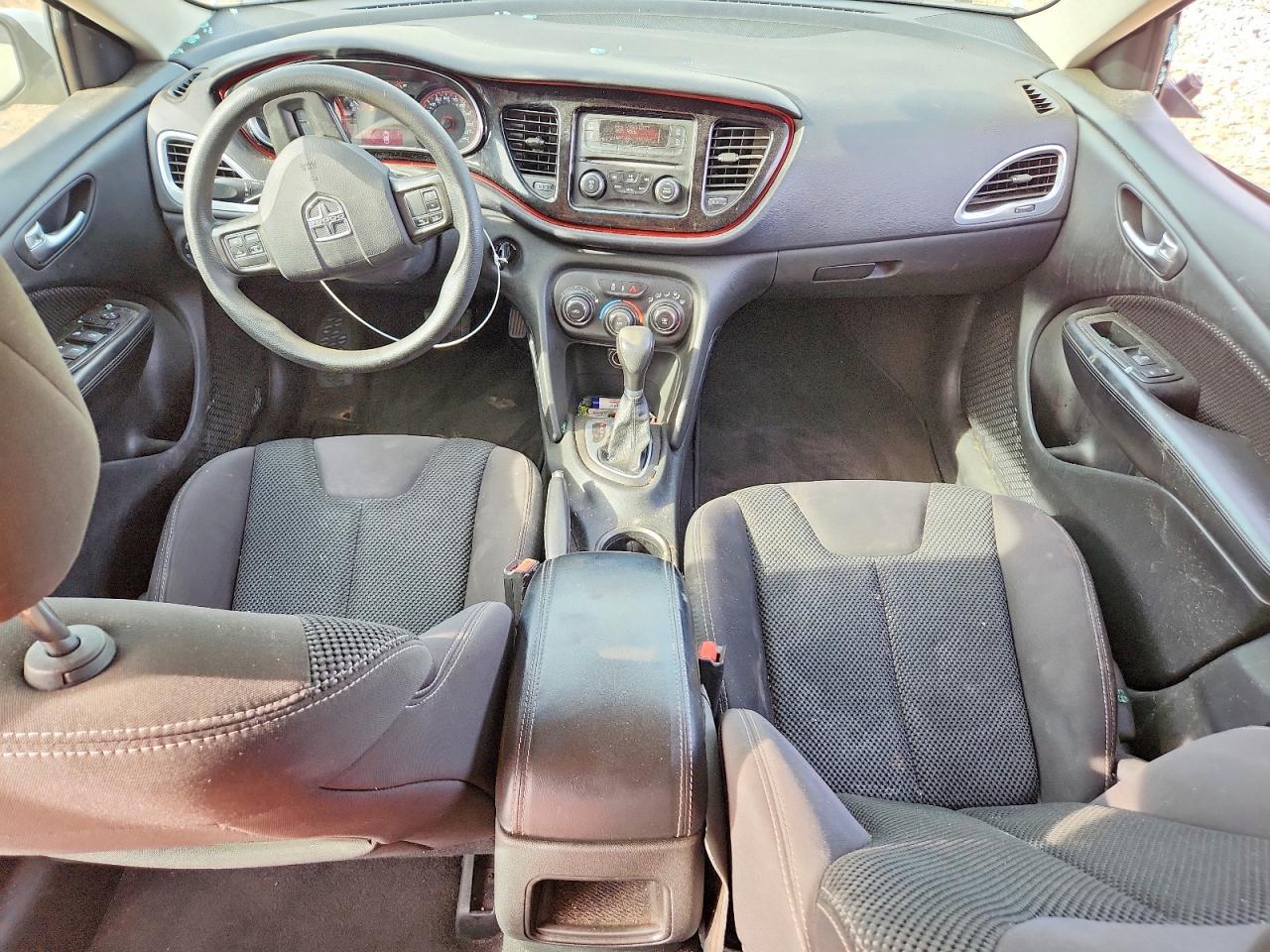 2015 Dodge Dart Sxt - zdjęcie 8