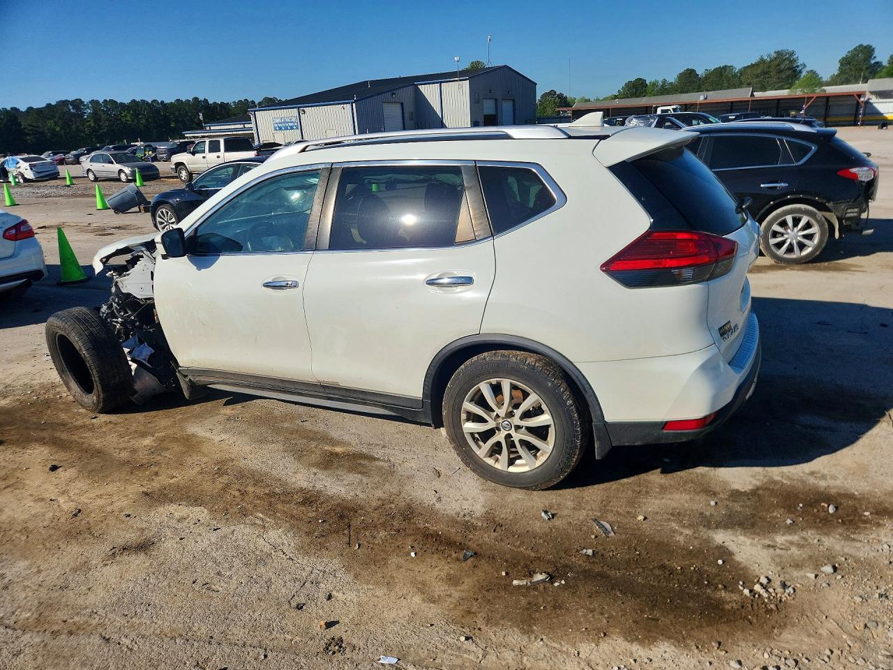 2017 Nissan Rogue Sv - zdjęcie 2