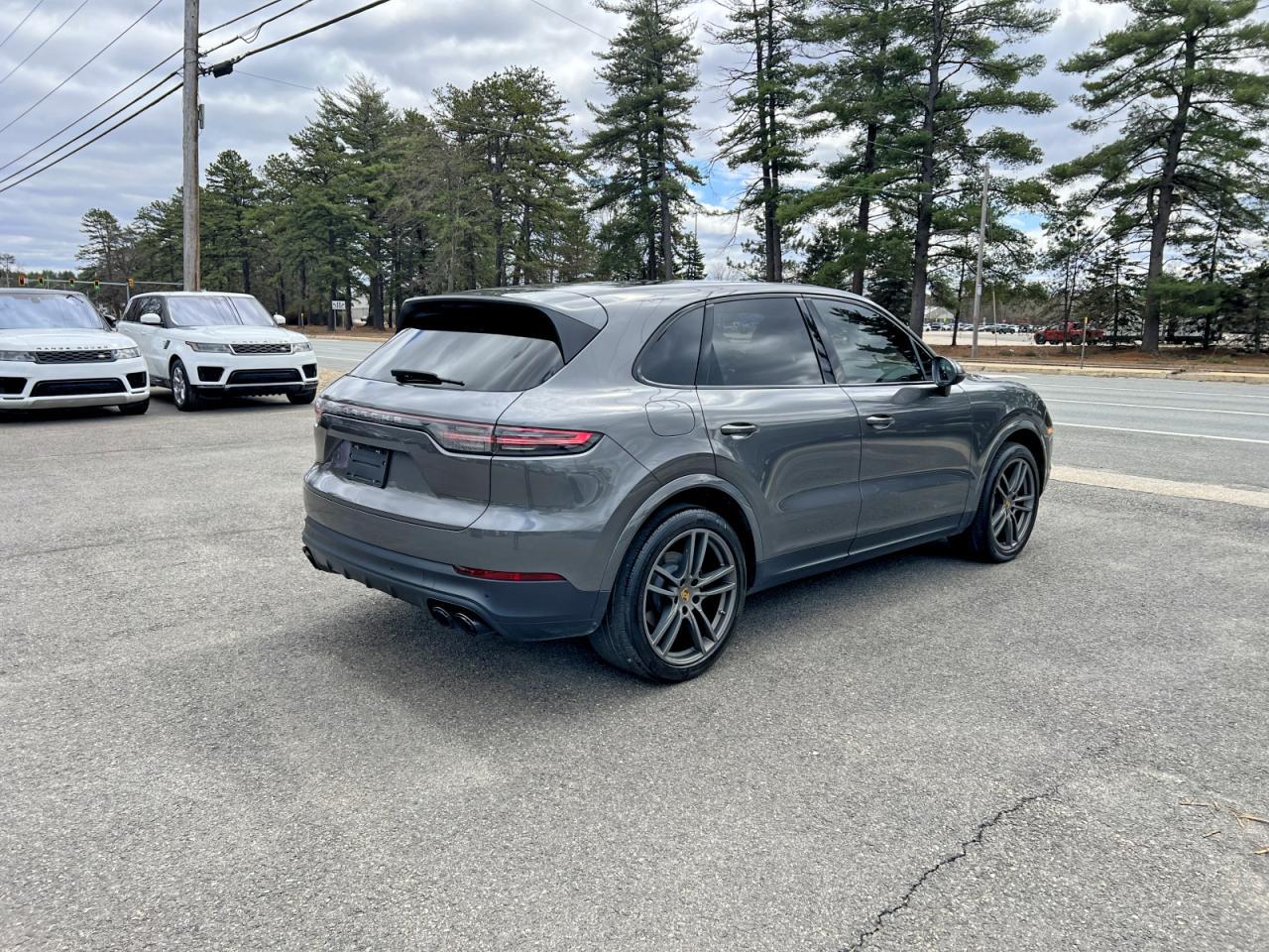 2019 Porsche Cayenne - zdjęcie 4