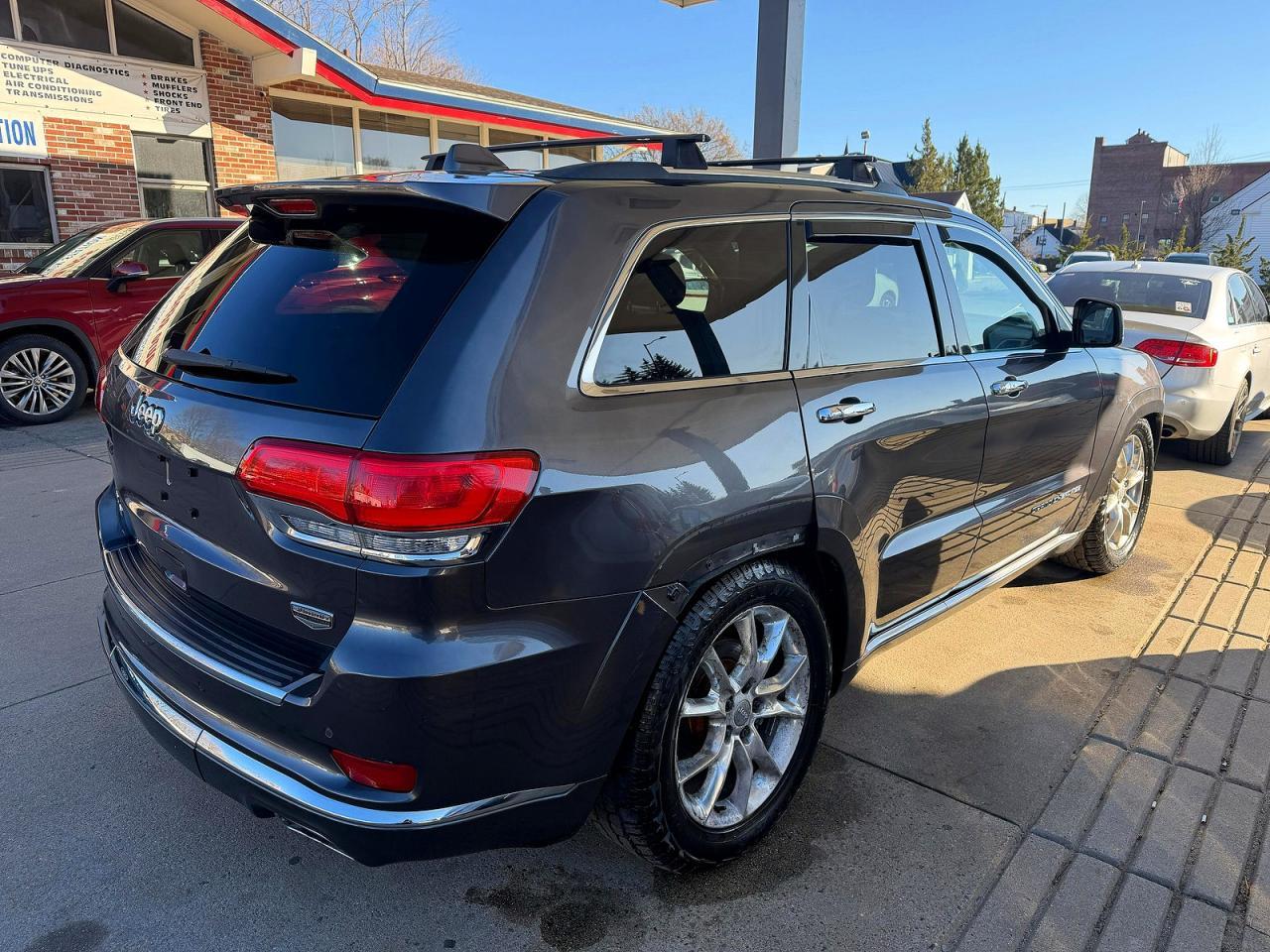 2014 Jeep Grand Cherokee Summit - zdjęcie 4