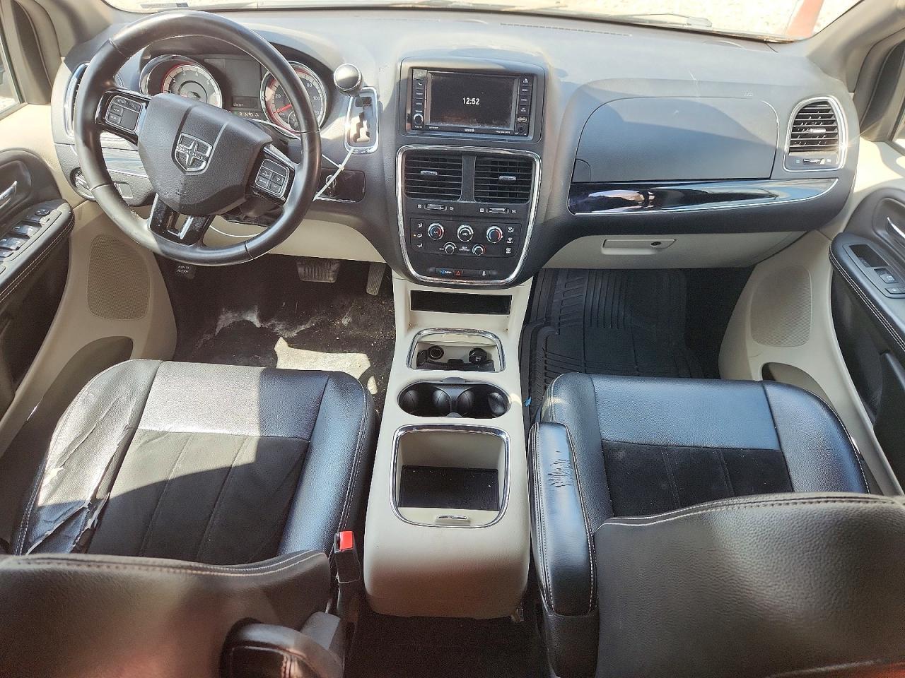 2017 Dodge Grand Caravan Sxt - zdjęcie 8