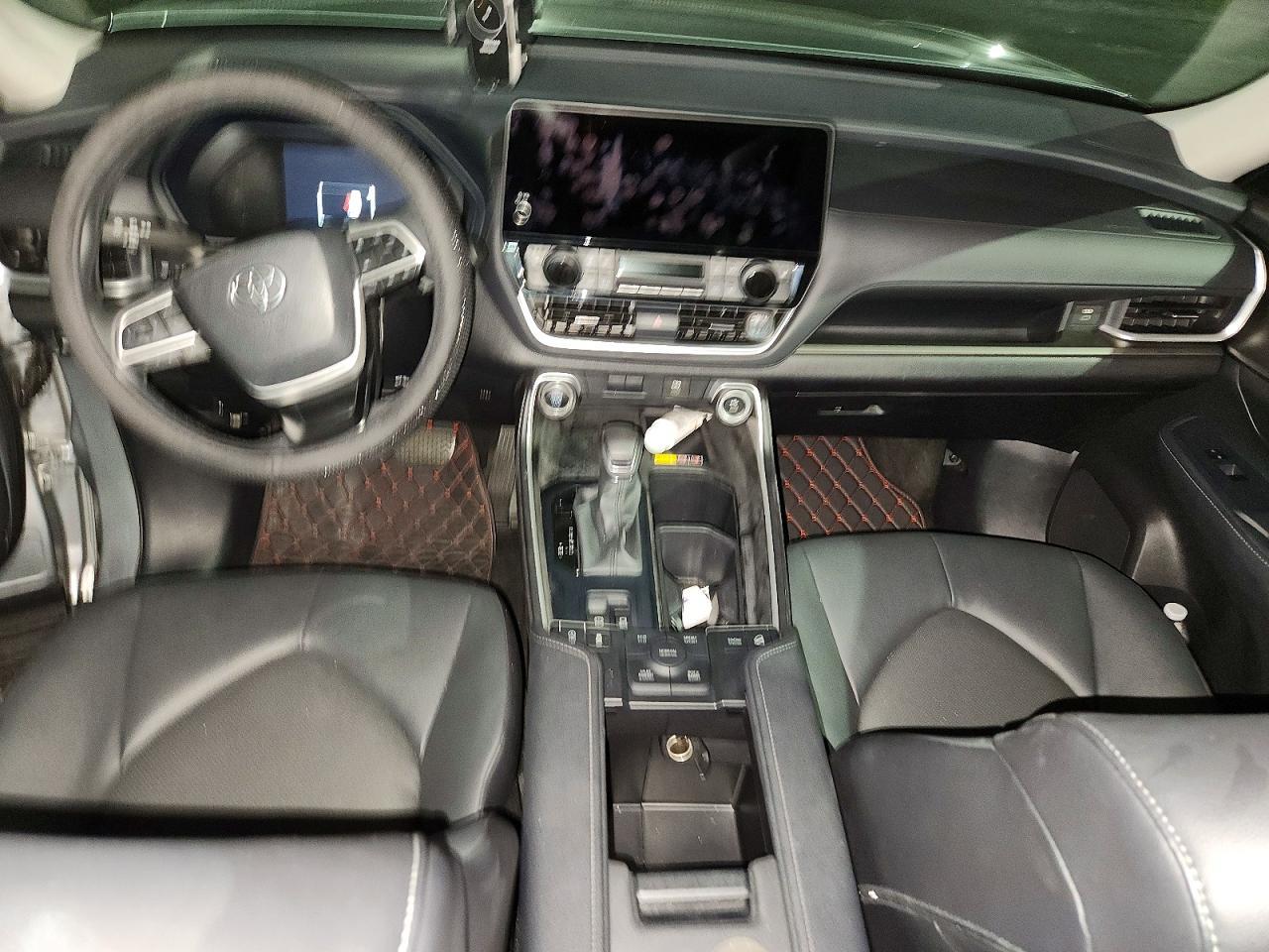 2025 Toyota Grand Highlander Xle - zdjęcie 8