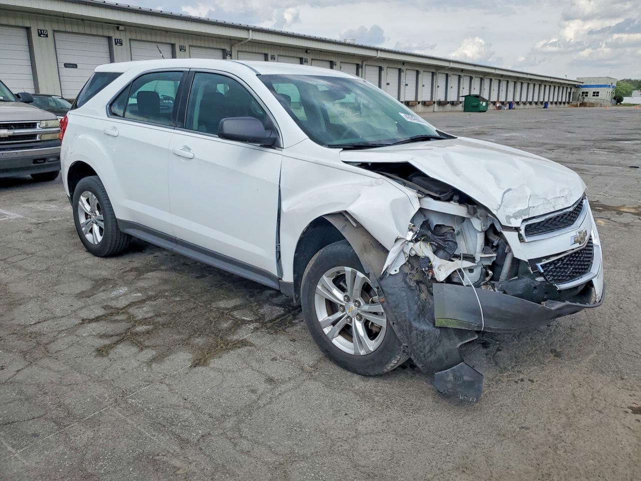 2015 Chevrolet Equinox Ls - zdjęcie 4