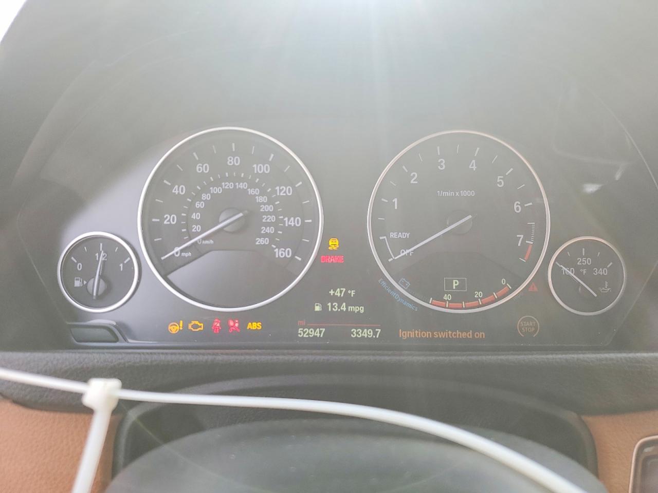 2015 BMW 335 Xi - zdjęcie 9