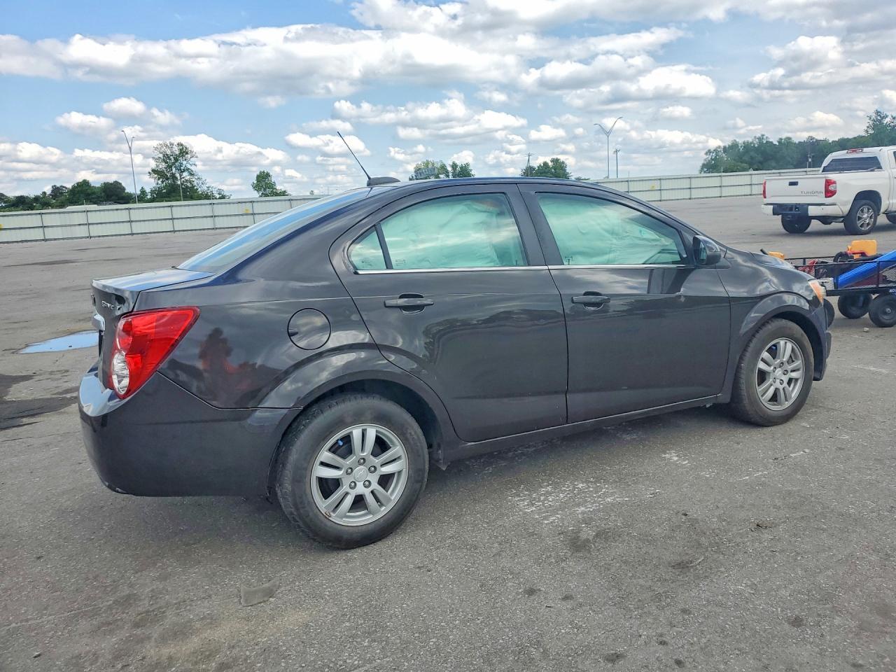 2015 Chevrolet Sonic Lt - zdjęcie 3