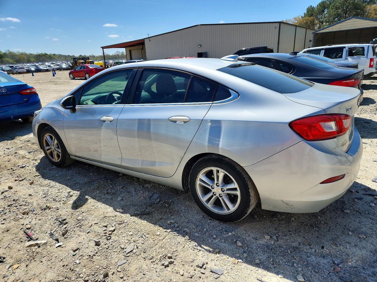 2018 Chevrolet Cruze Lt - zdjęcie 2