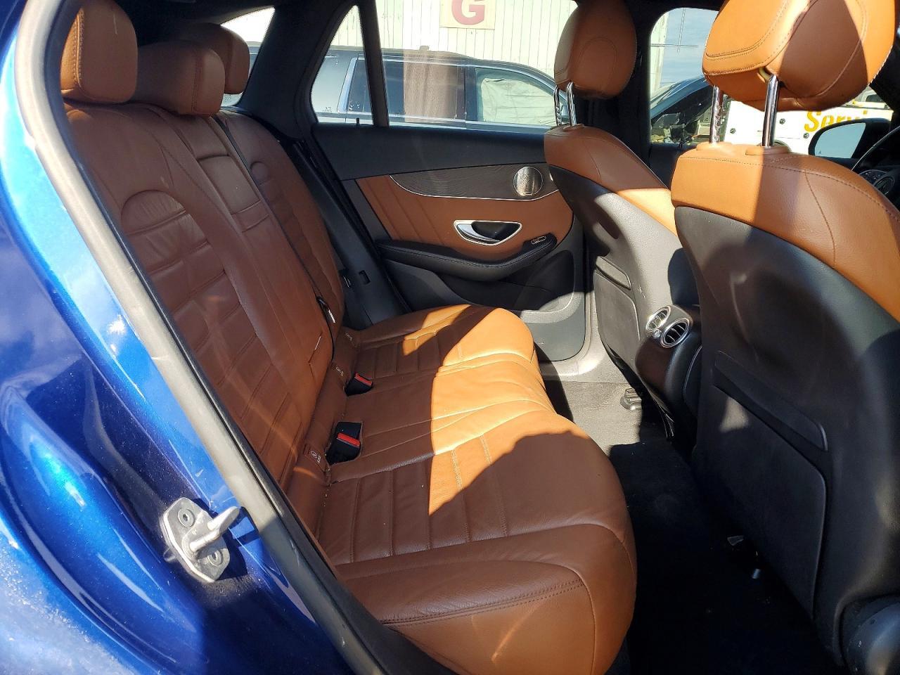 2021 Mercedes-Benz Glc 300 4Matic - zdjęcie 11