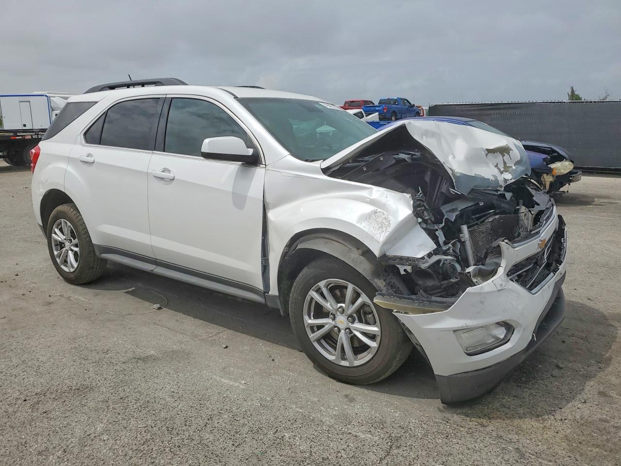 2016 Chevrolet Equinox Lt - zdjęcie 4
