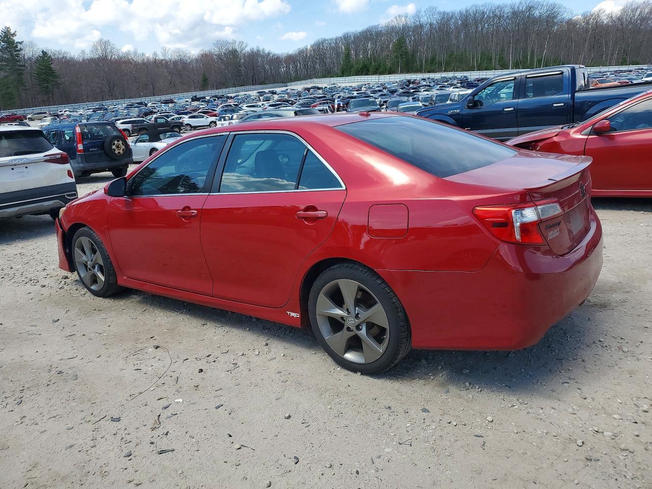 2014 Toyota Camry Se Sport - zdjęcie 2