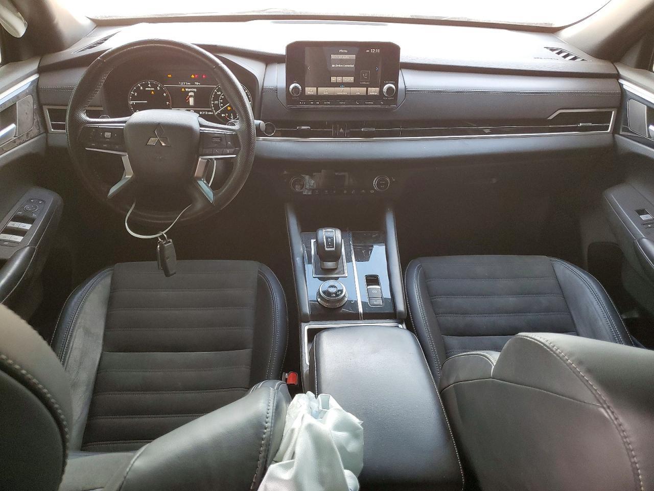 2022 Mitsubishi Outlander Se - zdjęcie 8