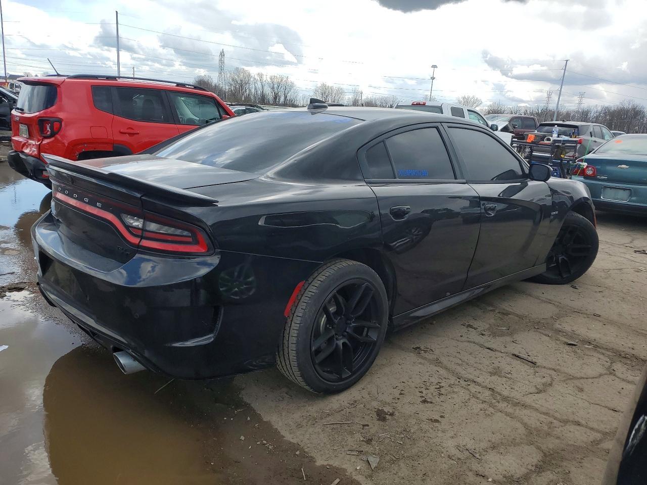 2019 Dodge Charger R - zdjęcie 3