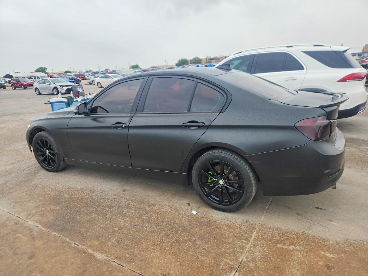 BMW Seria 3 - zdjęcie 2