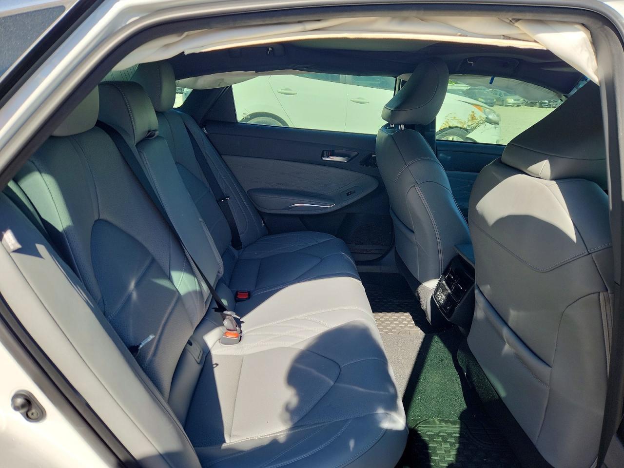 2021 Toyota Avalon Limited - zdjęcie 10